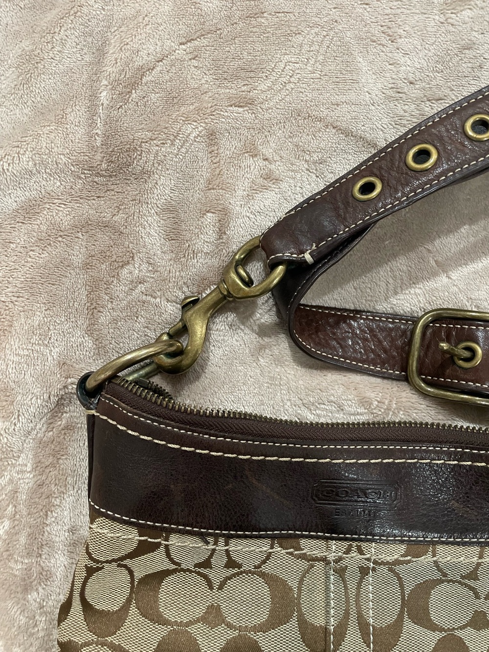 Coach Bag - Picture 8 of 11